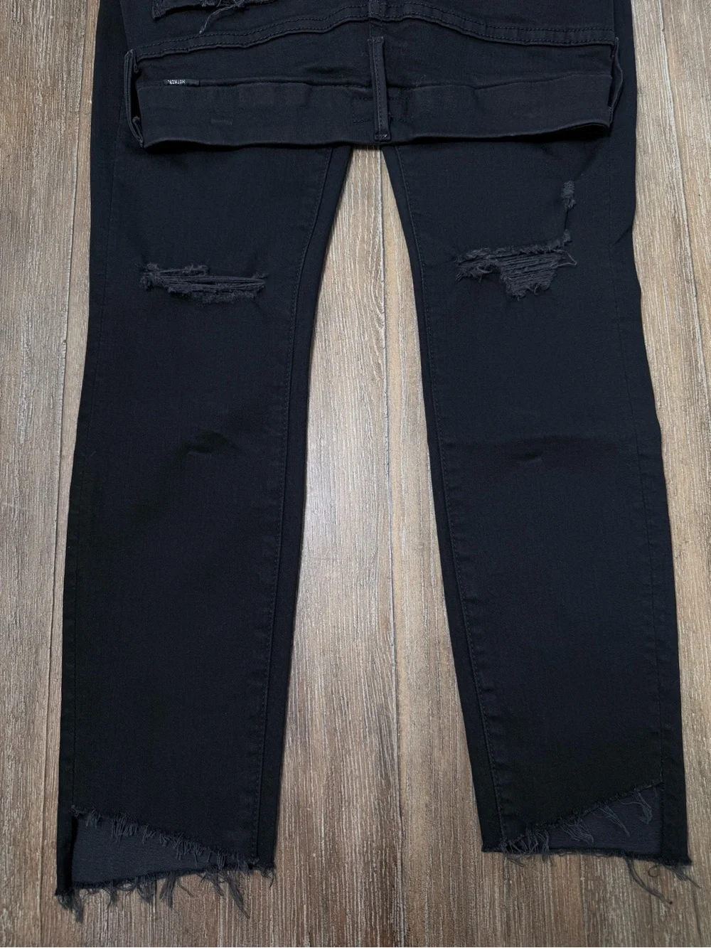 MOTHER The Looker Ankle Fray Jeans 24 black raw hem skinny